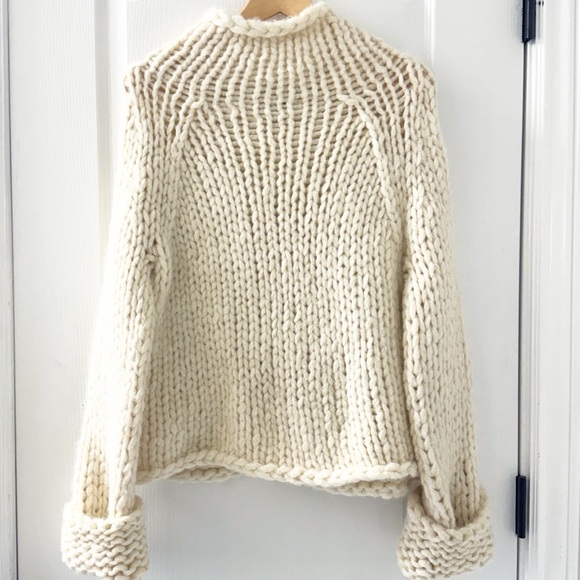 VINCE Alpaca Chunky Knit Sweater Cream Mock Neck Size Medium EUC - Picture 6 of 6